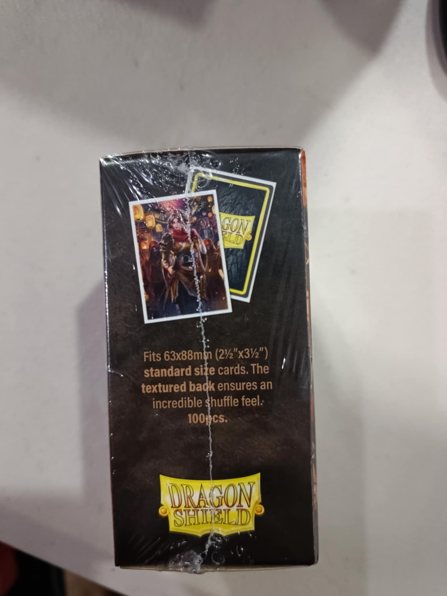 Dragon Shield Art - Flesh And Blood - Ira,Scarlet Revenger - 100Ct Sle Neutral Grounds Online Dragon Shield Art - Flesh And Blood - Ira,Scarlet Revenger - 100Ct Sle Neutral Grounds Online